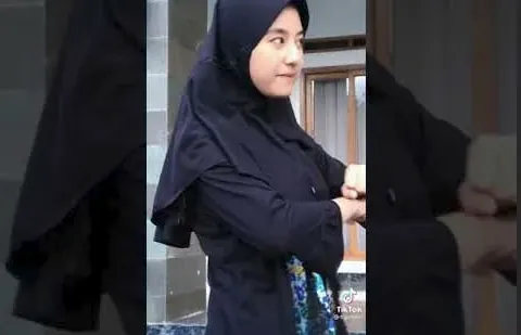 New Guru Salsa Viral Phenomenon of Abg Viral Sma 2025 Kak Zahra Tutorial Wiwik Dalam Mobil di Tempat Parkir One for All Indonesia